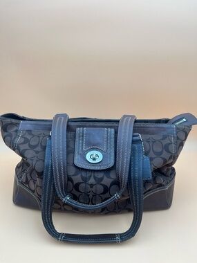 Designer-Style Navy Canvas Tote Bag with Turn-Lock Closure